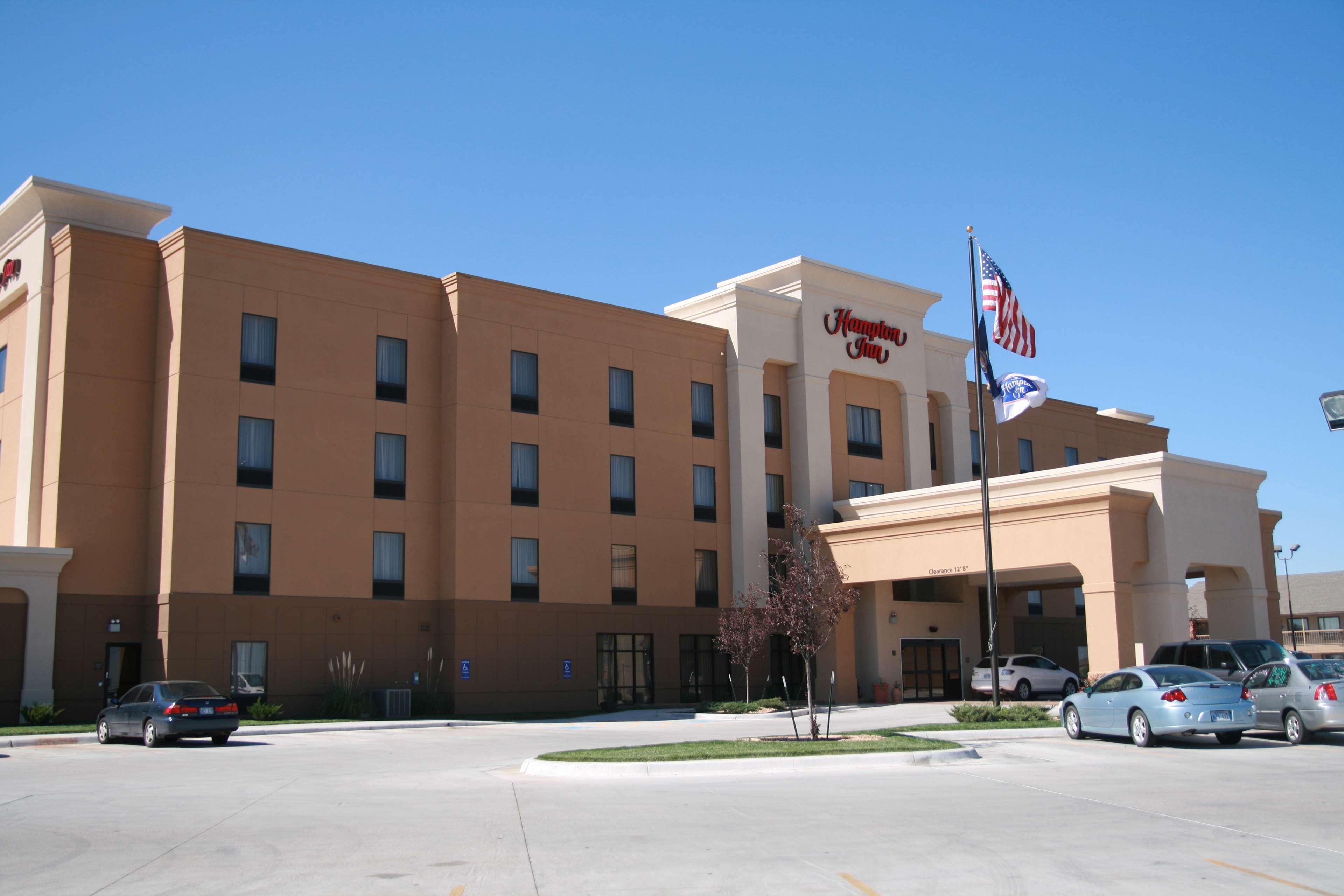 Hampton Inn Garden City Extérieur photo