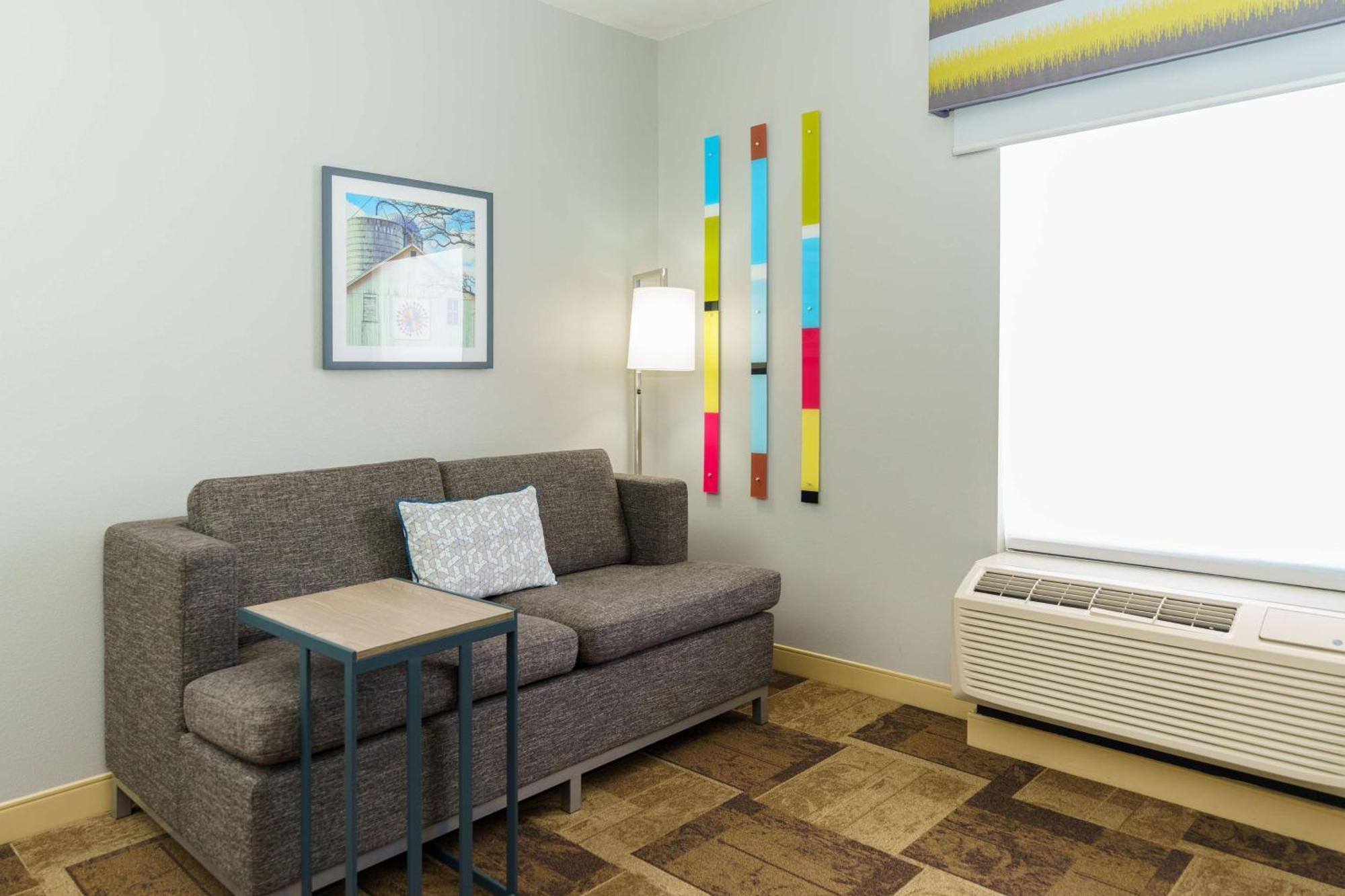 Hampton Inn Garden City Extérieur photo
